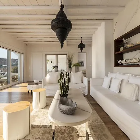 With Views To Delos Island Villa *